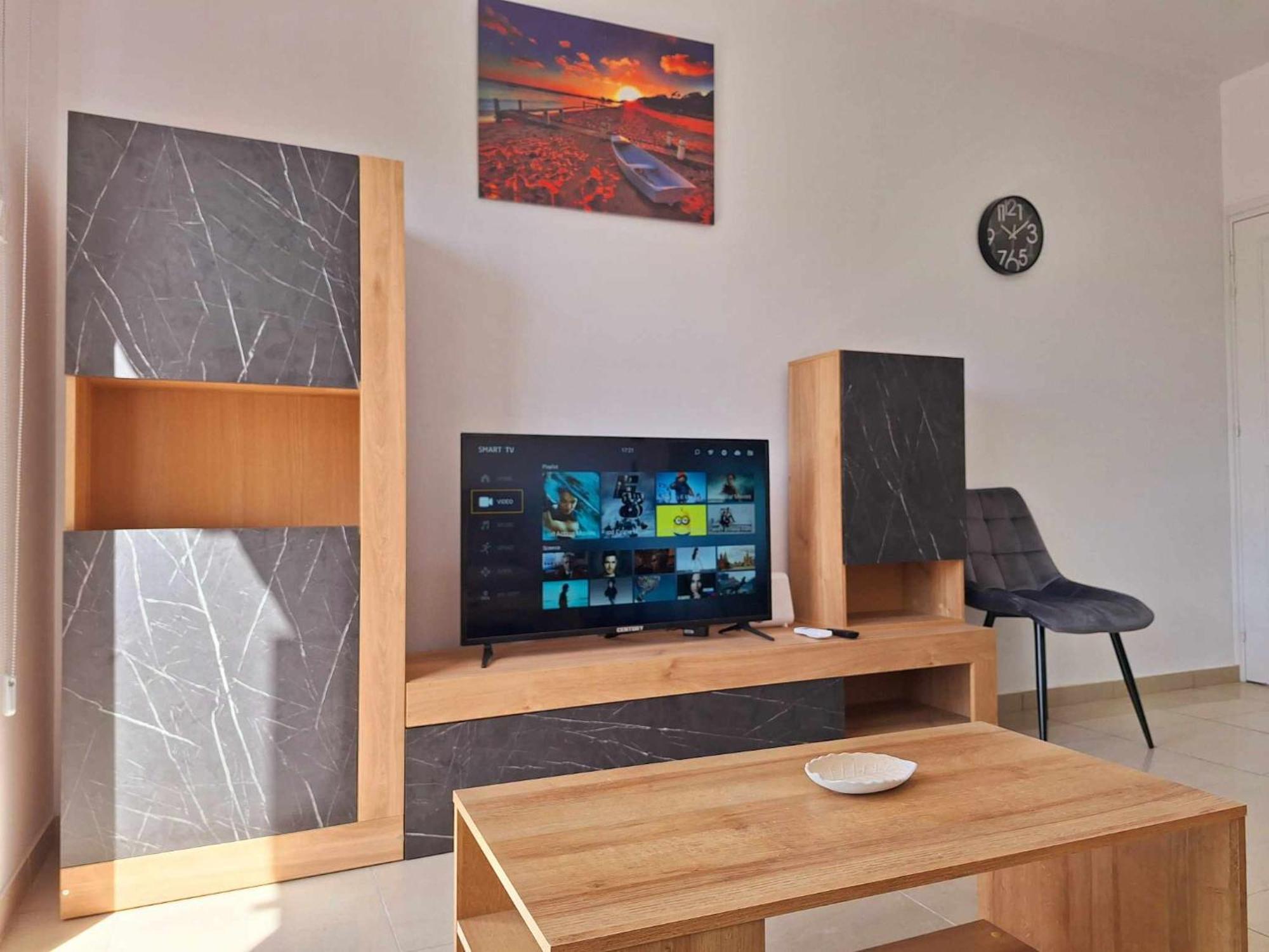 Stylish Apt Kato Paphos Close To Beach & Vibrant Harbor Life ภายนอก รูปภาพ